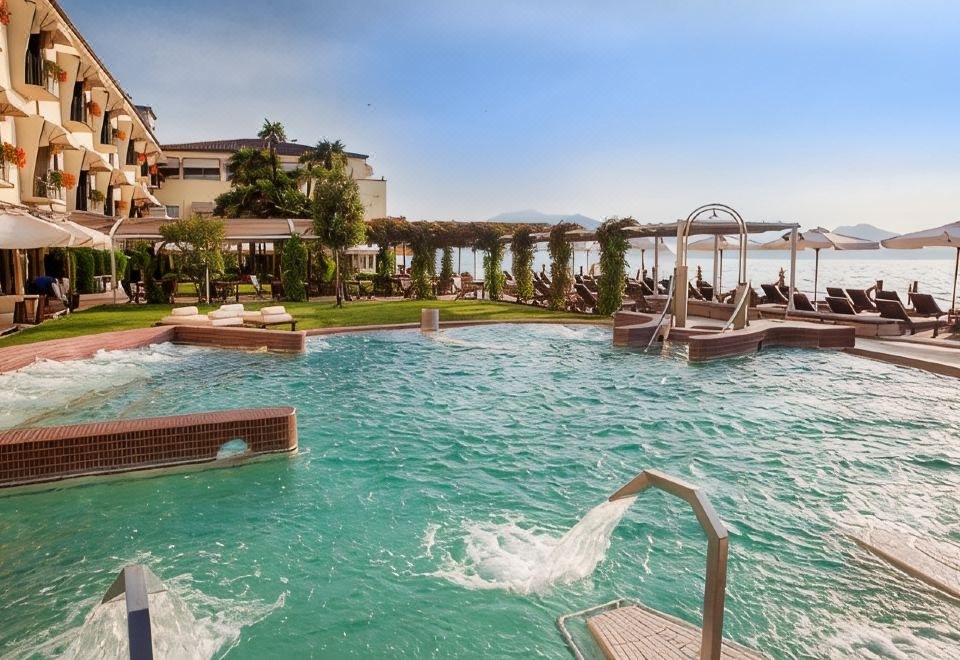 Grand Hotel Terme Sirmione — property photograph
